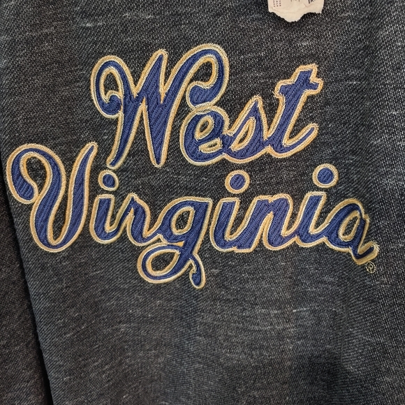 WVU College Vault Sweatshirt NWT Dark Ash Grey Embrodiered Logo Size Medium - Picture 3 of 6